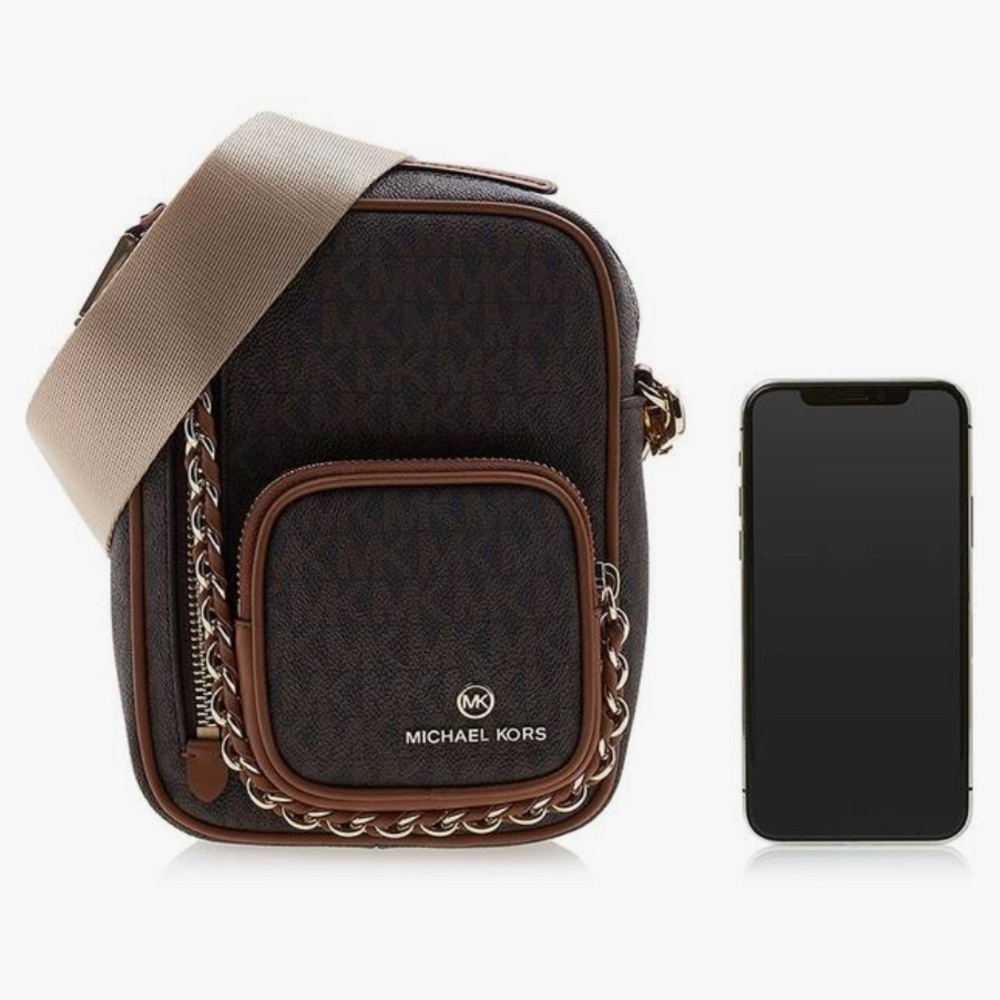 Michael Kors Crossbody Bag ~ Camera Bag ~ Elliot Brown Small Logo Cross Bag NWT - Picture 5 of 13